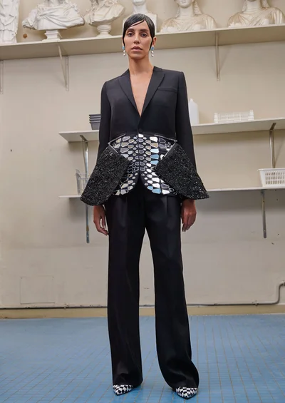 Look 7